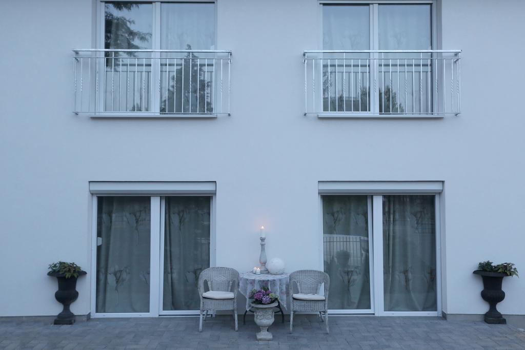 באלאטונפורד Pastel Guesthouse מראה חיצוני תמונה