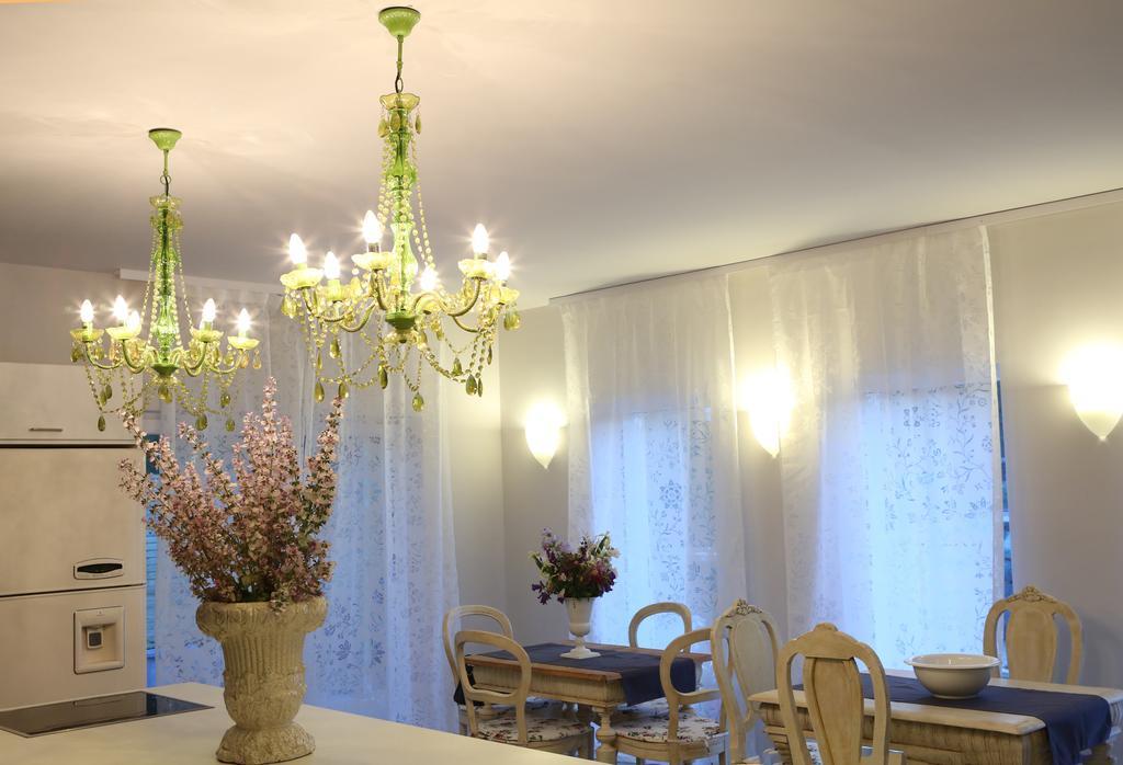 באלאטונפורד Pastel Guesthouse מראה חיצוני תמונה