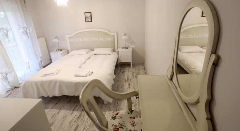 באלאטונפורד Pastel Guesthouse חדר תמונה