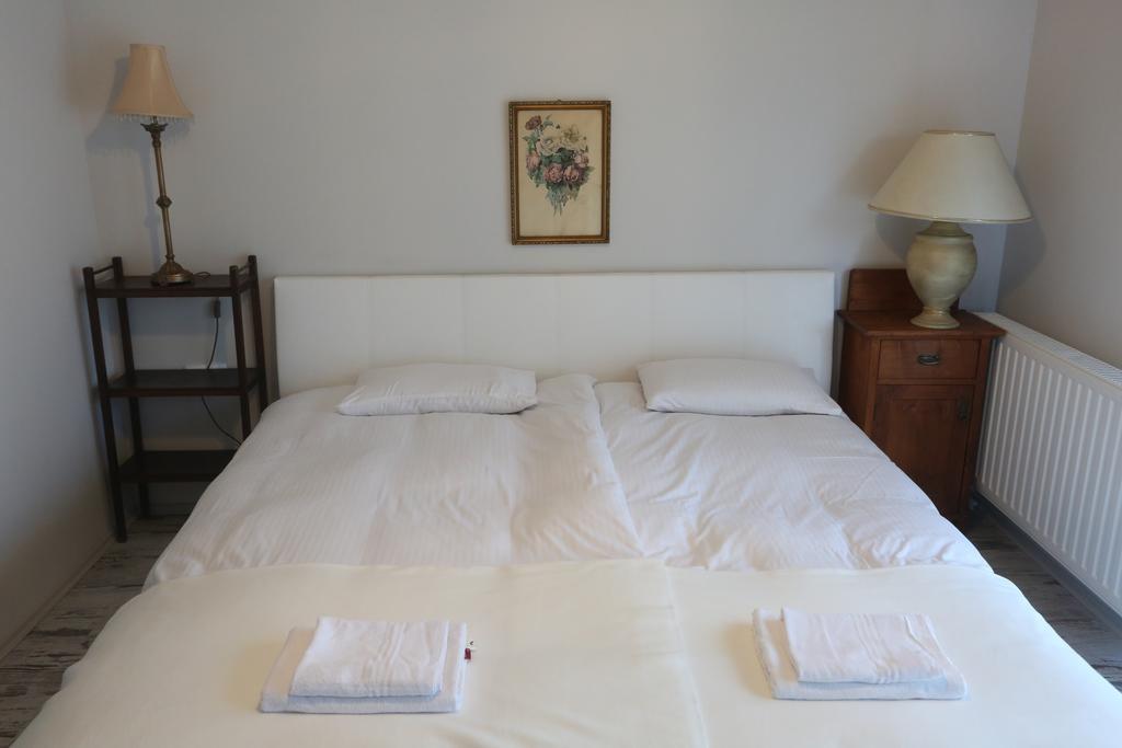 באלאטונפורד Pastel Guesthouse חדר תמונה